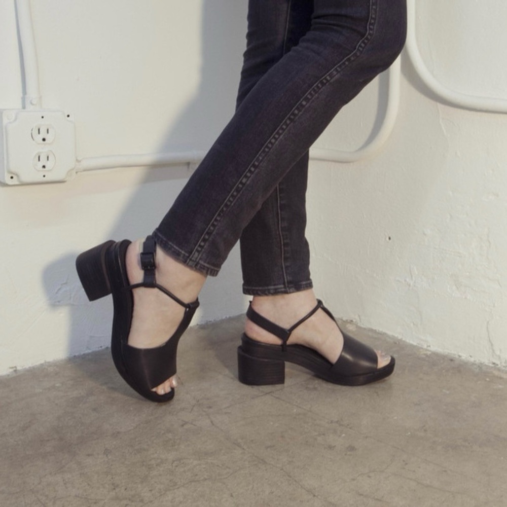 Intentionally Blank | Gabby Sandal
